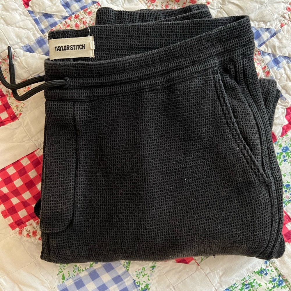 Taylor Stitch size Medium apres pants